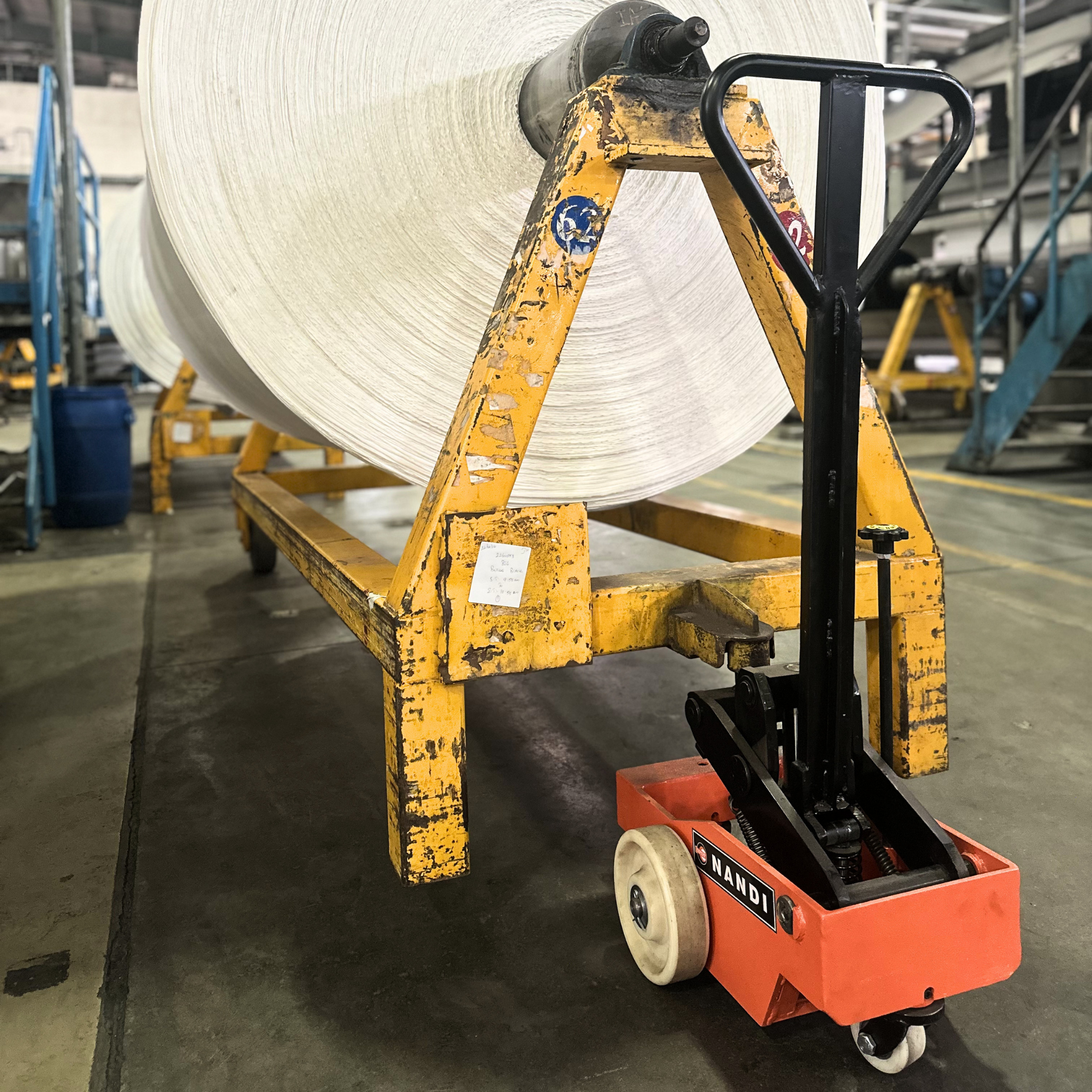 Hydraulic A-Frame Tow Trolley, view 3